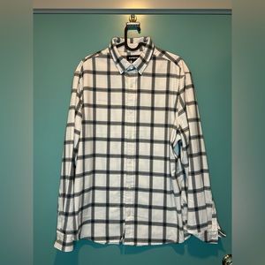 Express casual flannel size large. Great fit soft to the touch